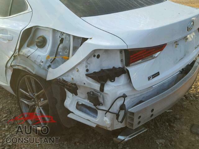 LEXUS IS 2017 - JTHBA1D26H5047487