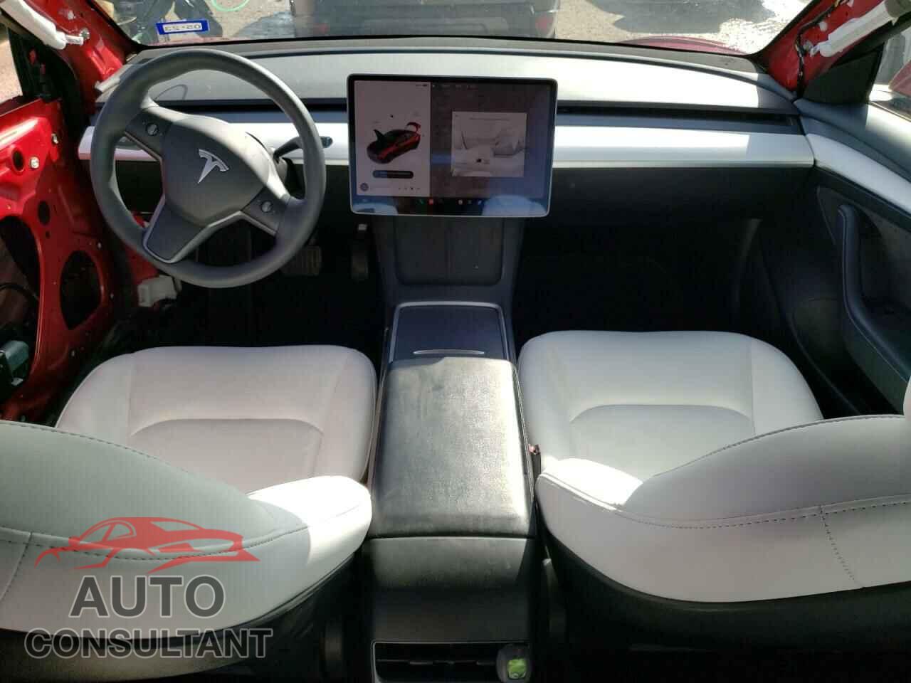 TESLA MODEL 3 2021 - 5YJ3E1EB5MF975700