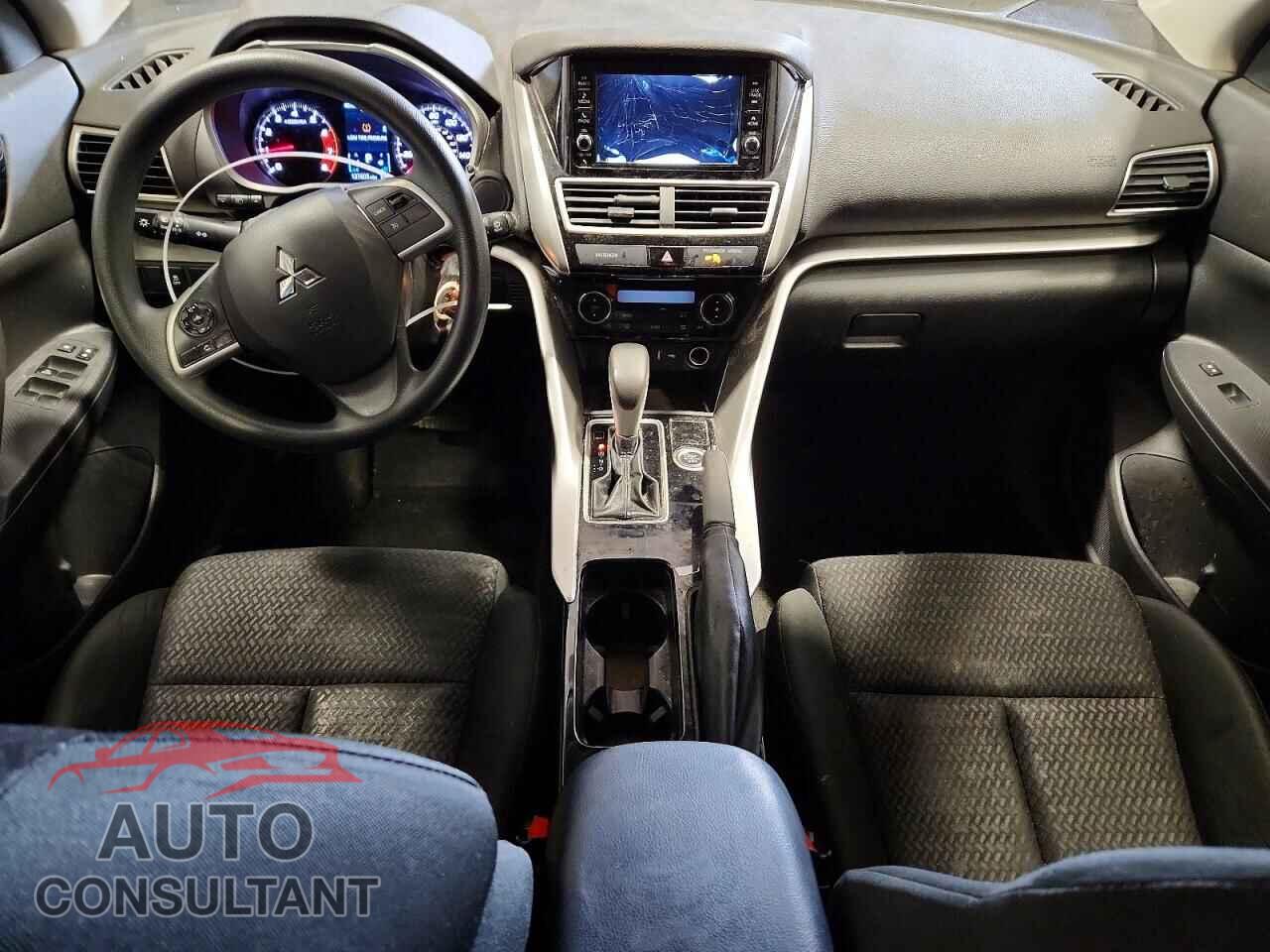 MITSUBISHI ECLIPSE 2018 - JA4AT3AA3JZ041685
