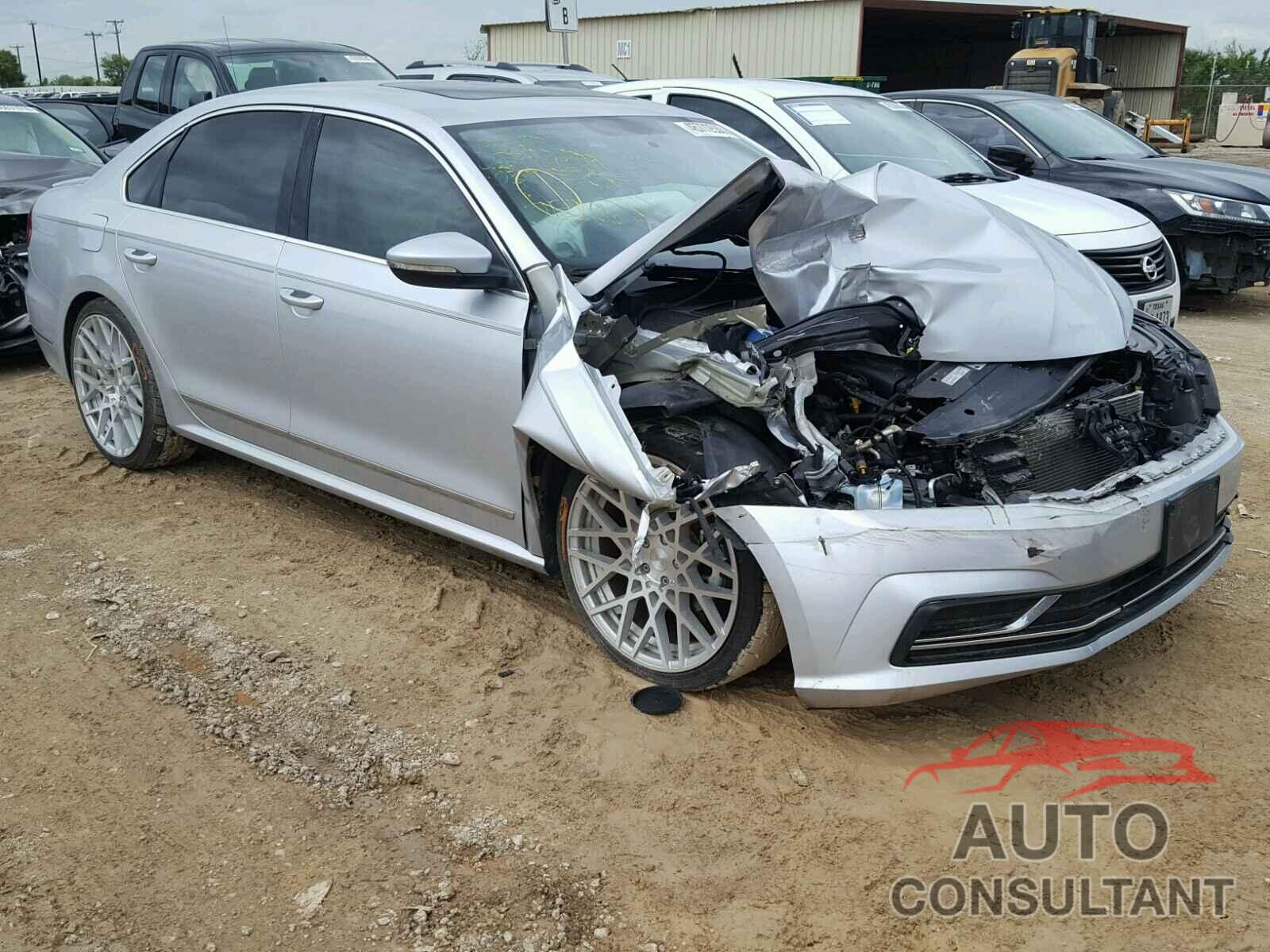 VOLKSWAGEN PASSAT 2016 - 1VWBS7A31GC039576