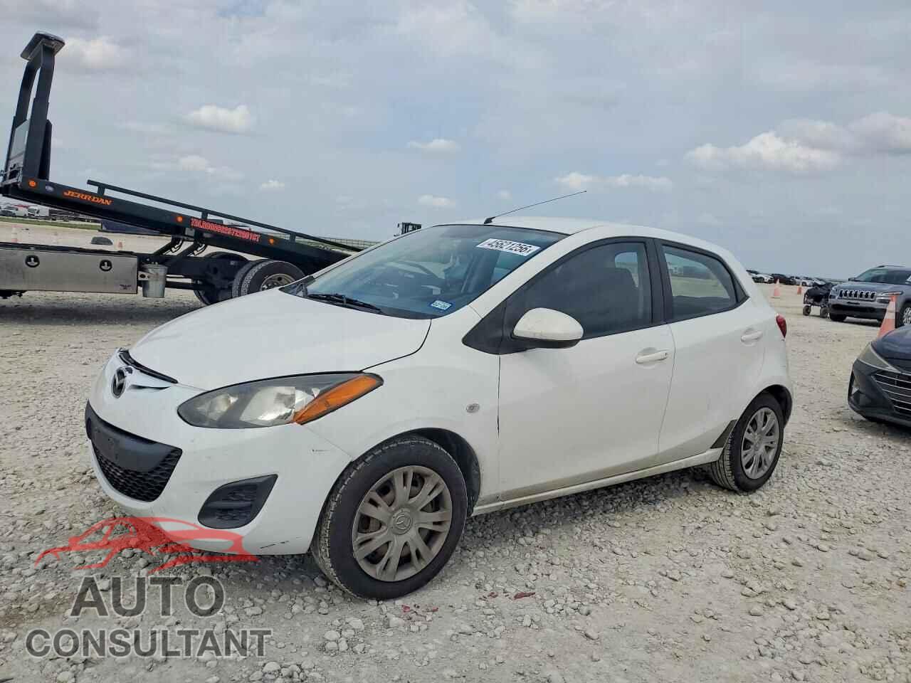 MAZDA 2 2014 - JM1DE1KY9E0183482