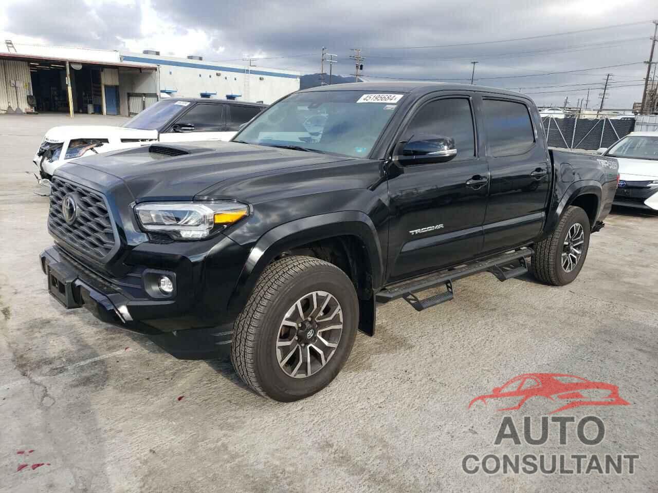 TOYOTA TACOMA 2023 - 3TMCZ5ANXPM642100