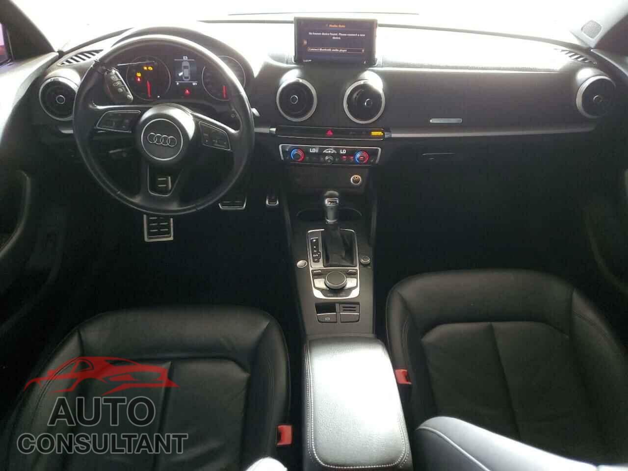 AUDI A3 2018 - WAUAUGFF4J1032598