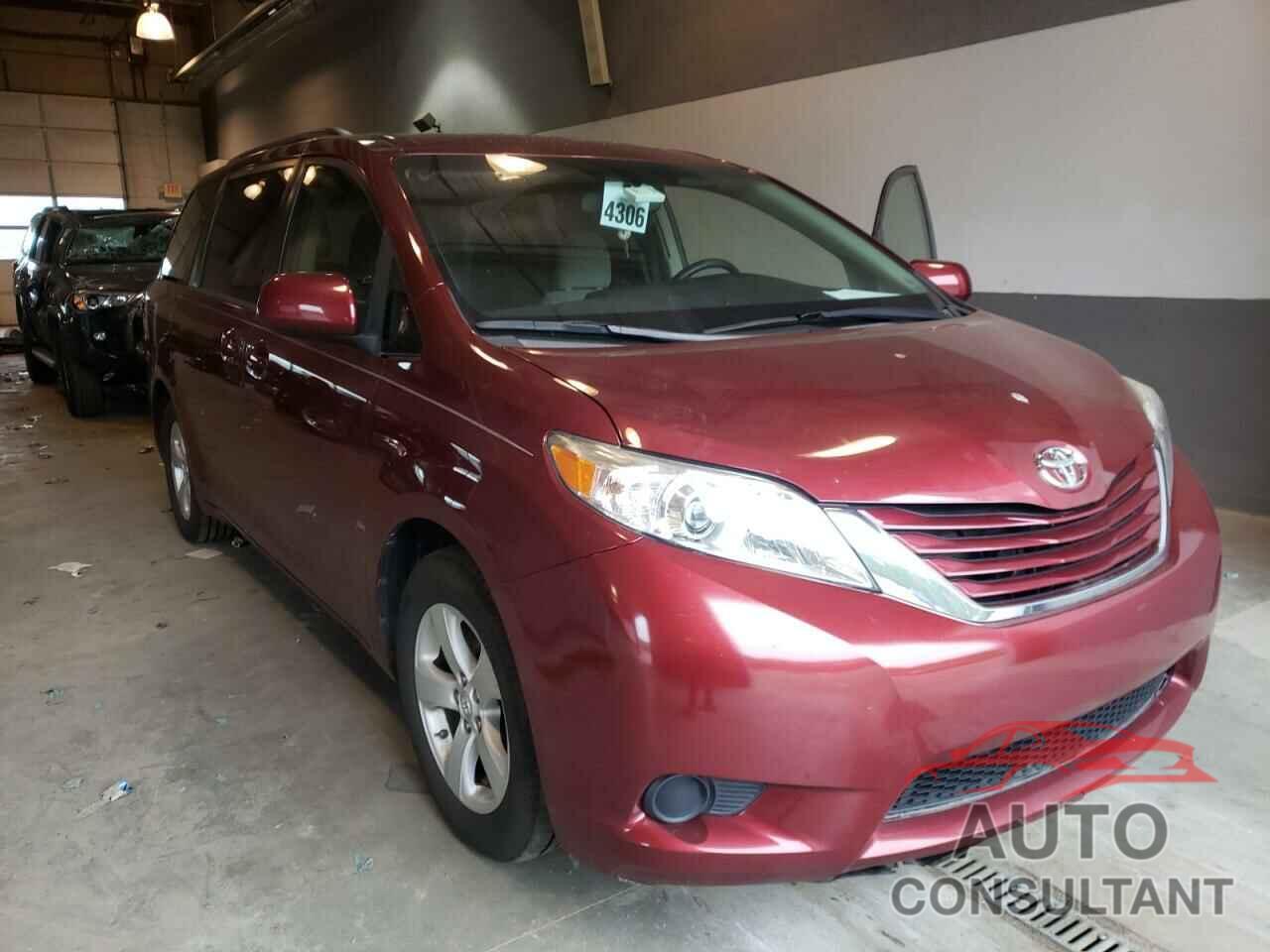 TOYOTA SIENNA 2017 - 5TDKZ3DC1HS785934