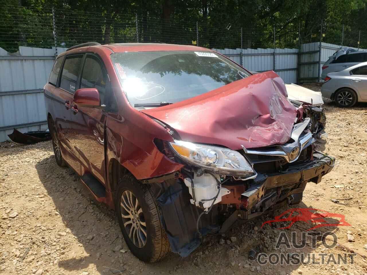 TOYOTA SIENNA 2018 - 5TDYZ3DC5JS919859