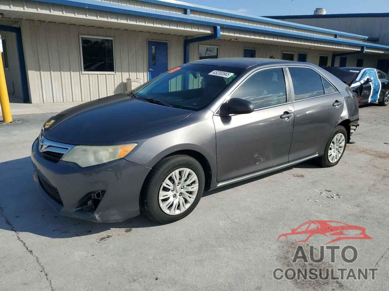 TOYOTA CAMRY 2014 - 4T4BF1FK2ER364220