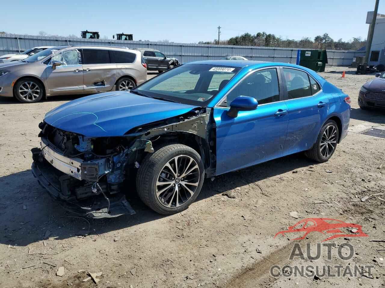 TOYOTA CAMRY 2018 - 4T1B11HKXJU105510