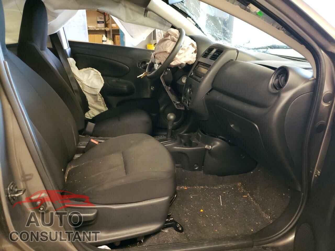 NISSAN VERSA 2017 - 3N1CN7AP3HL861449