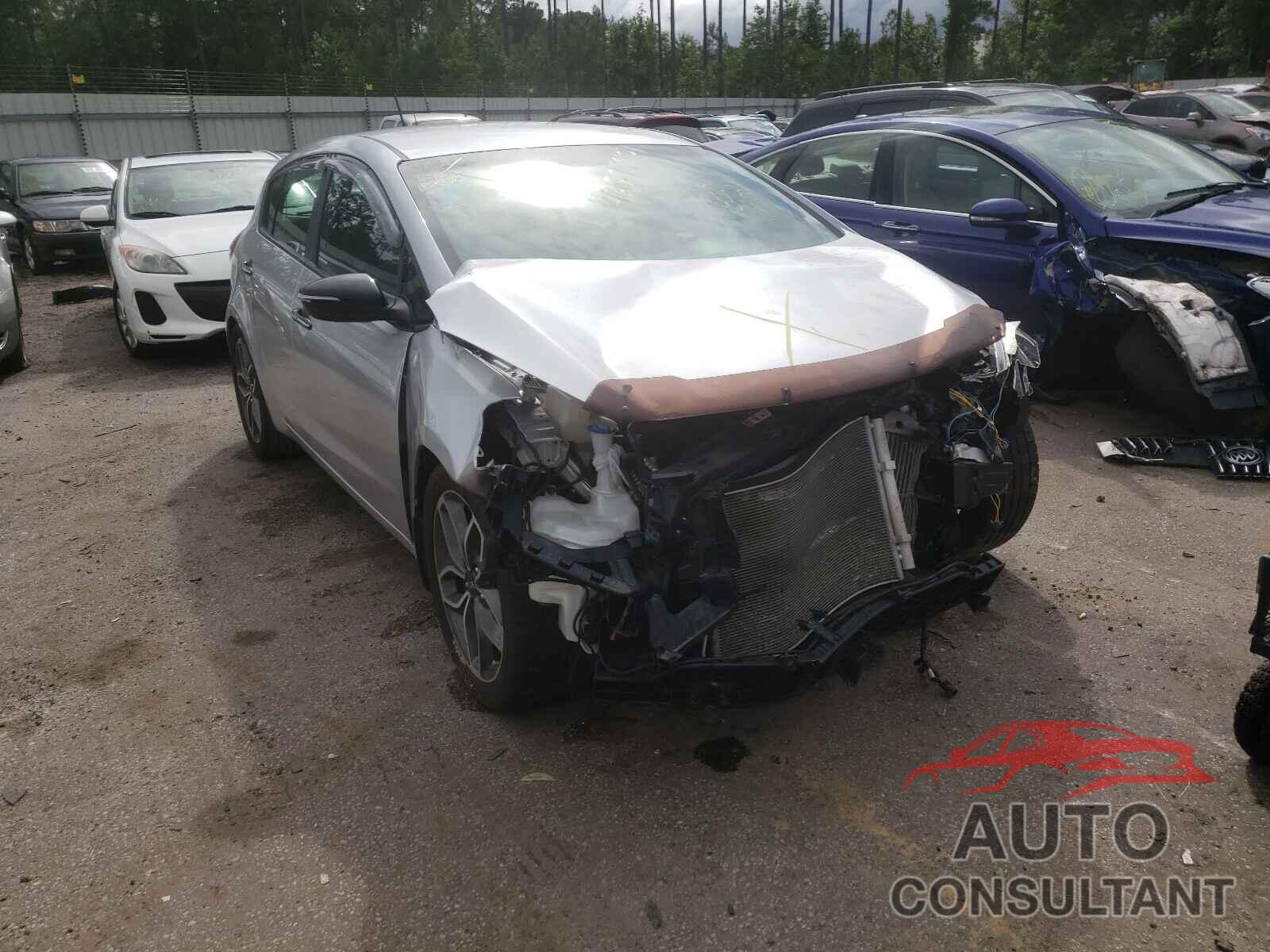 KIA FORTE 2016 - KNAFZ5A3XG5632519