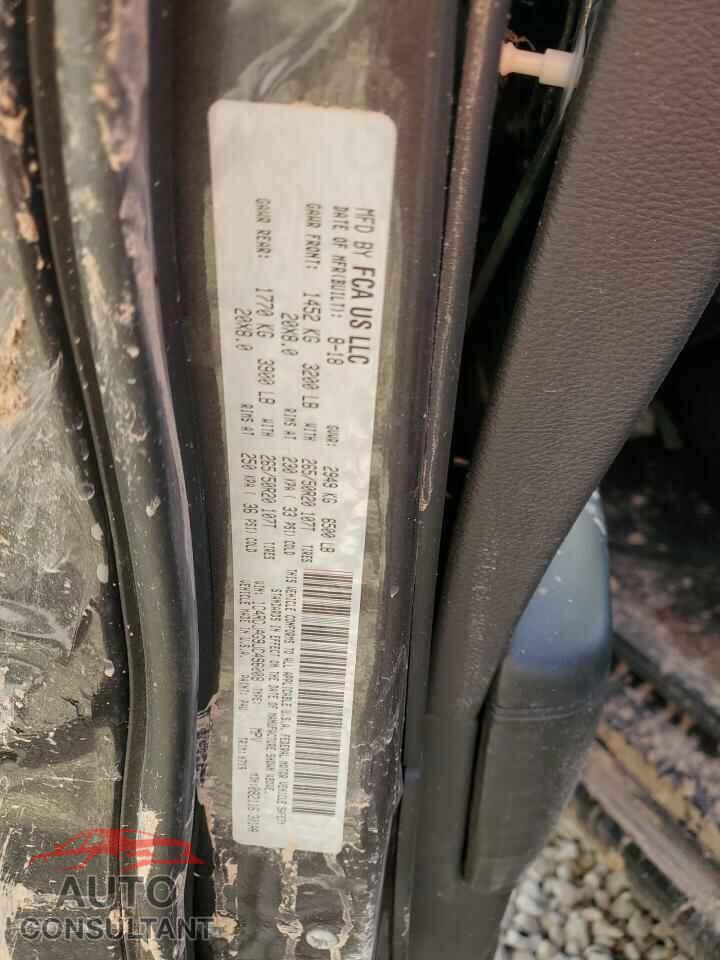 DODGE DURANGO 2018 - 1C4RDJAG9JC496008