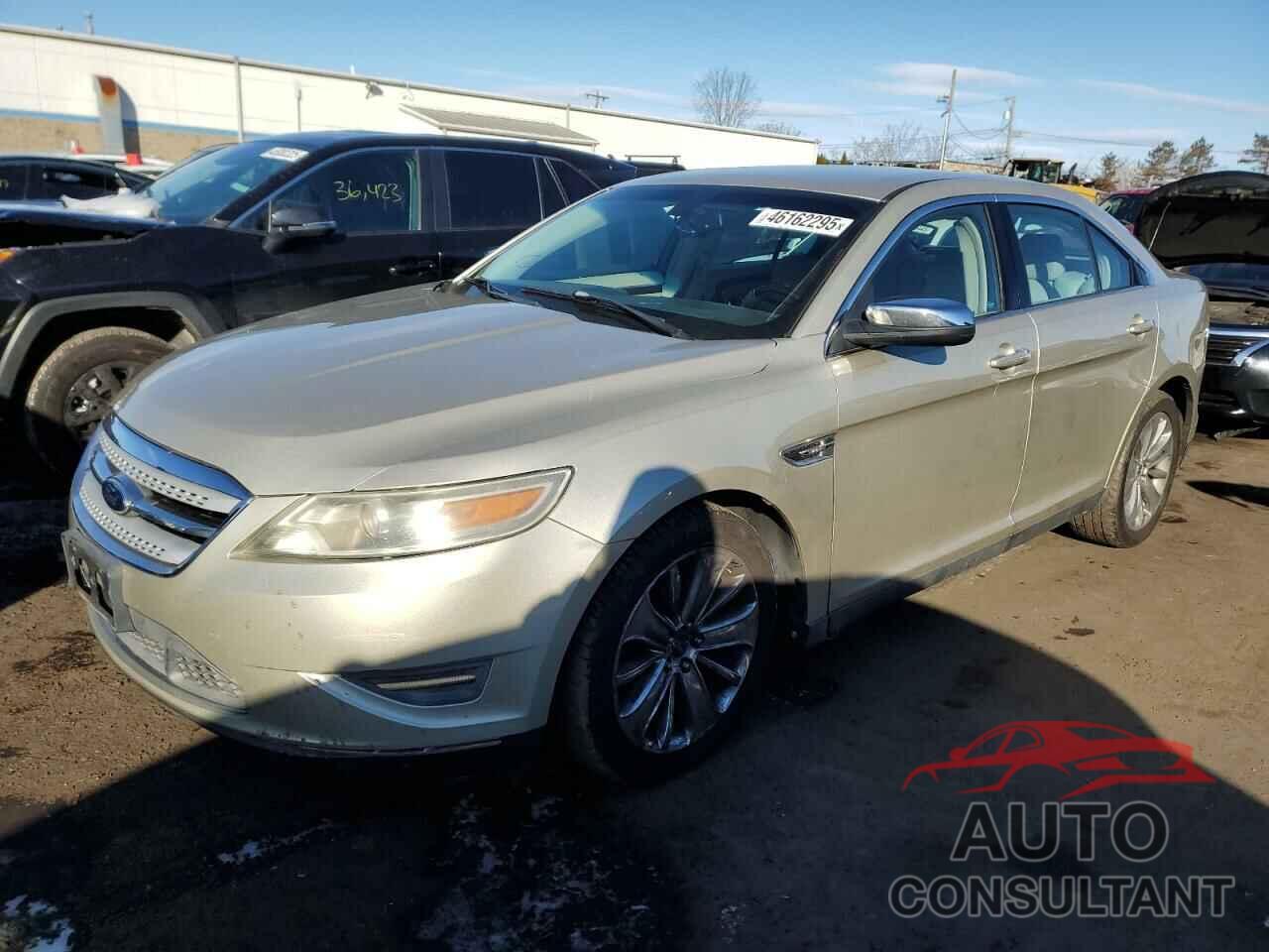 FORD TAURUS 2010 - 1FAHP2FW5AG118811