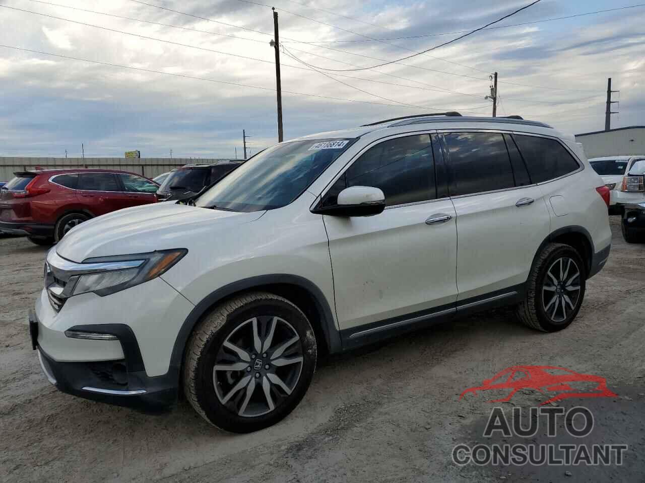 HONDA PILOT 2019 - 5FNYF5H67KB006860