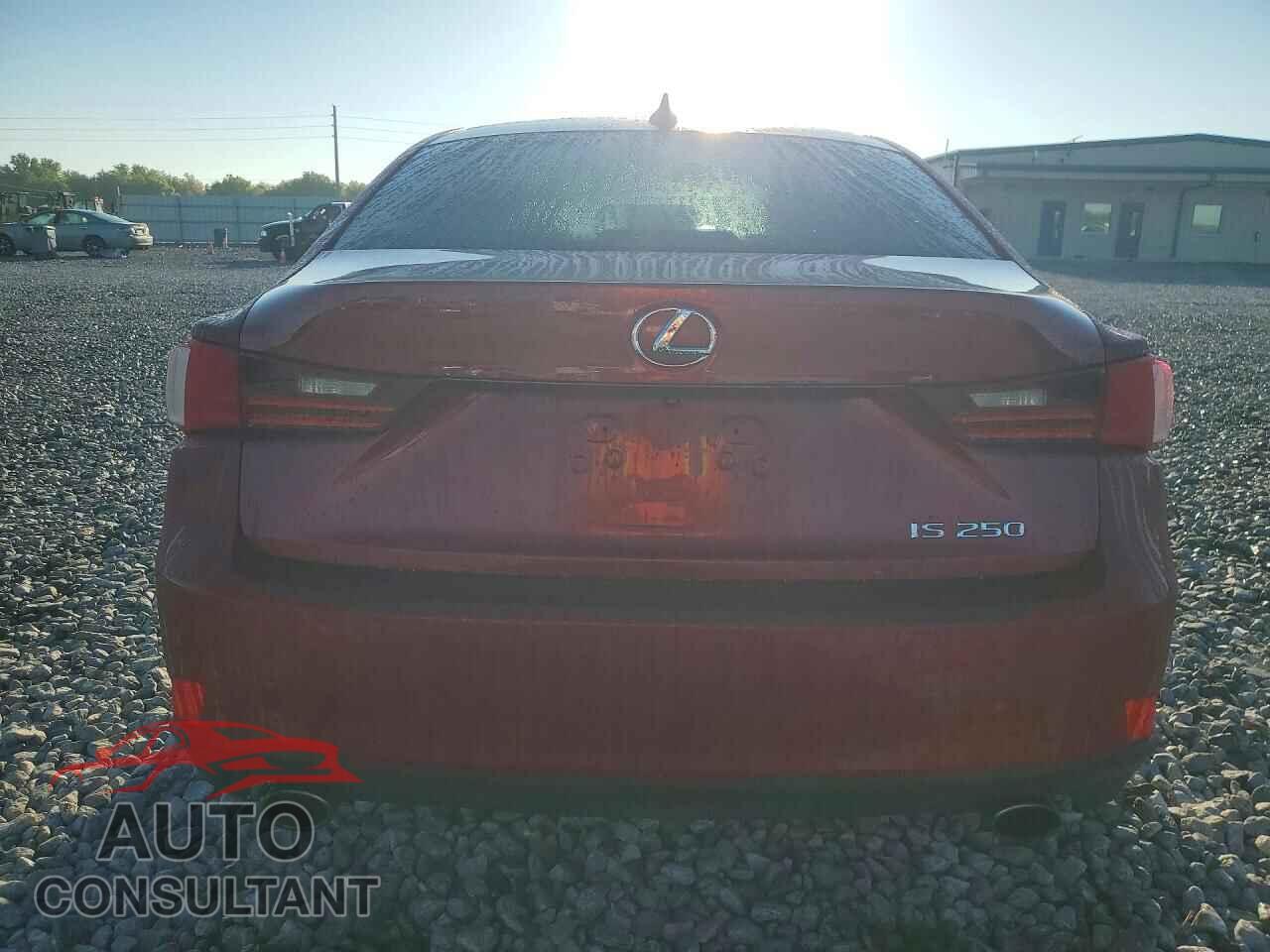 LEXUS IS 2014 - JTHBF1D22E5018856