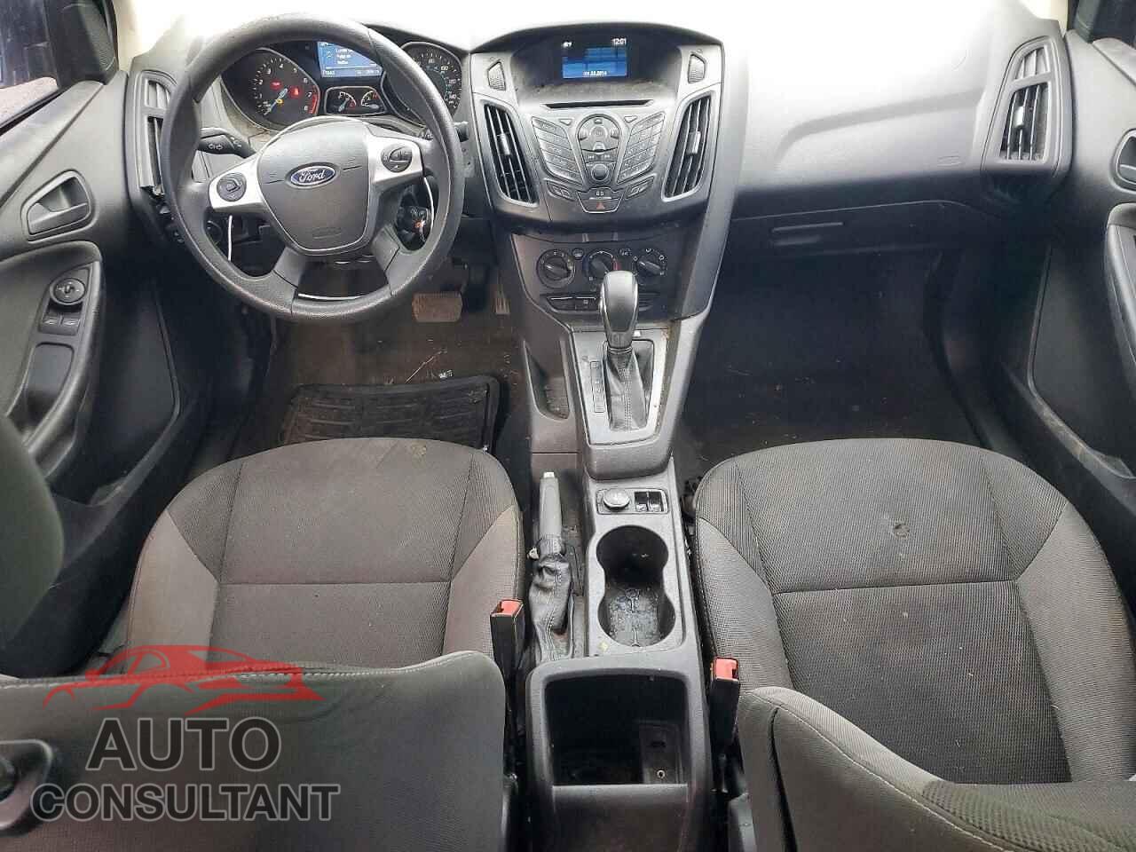 FORD FOCUS 2014 - 1FADP3E27EL302115