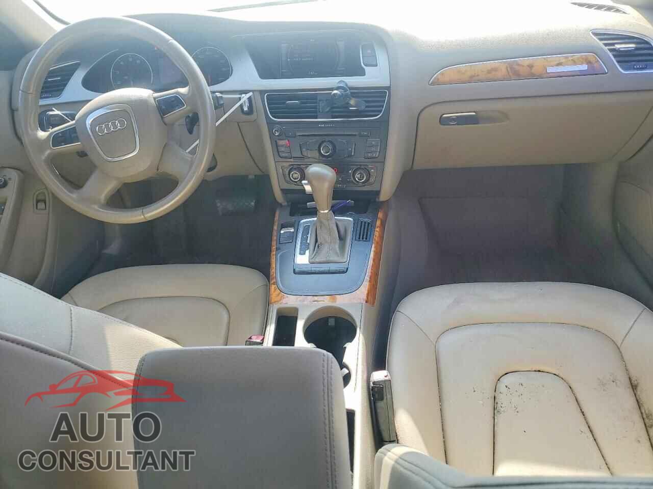 AUDI A4 2011 - WAUFFAFLXBN047197