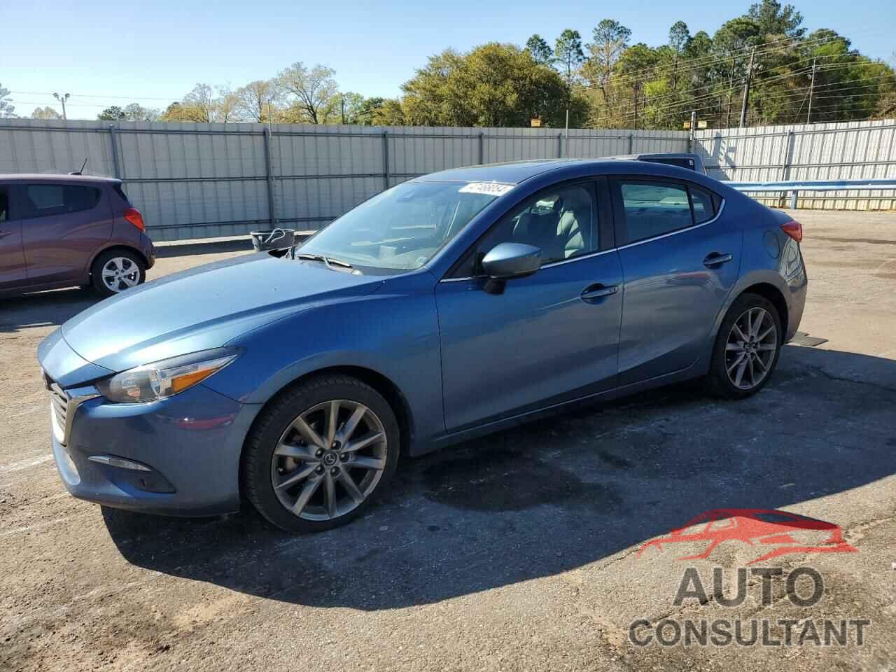 MAZDA 3 2018 - 3MZBN1V37JM242704