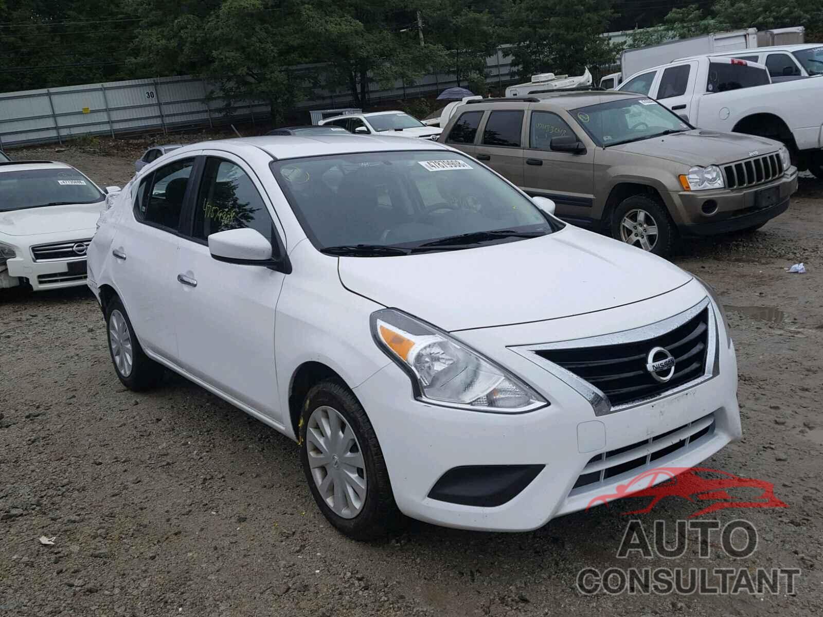 NISSAN VERSA 2017 - 3N1CN7AP2HL876072