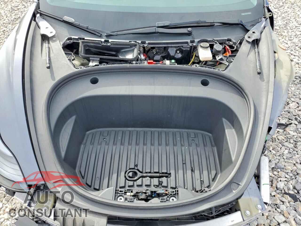 TESLA MODEL 3 2023 - 5YJ3E1EB7PF660630