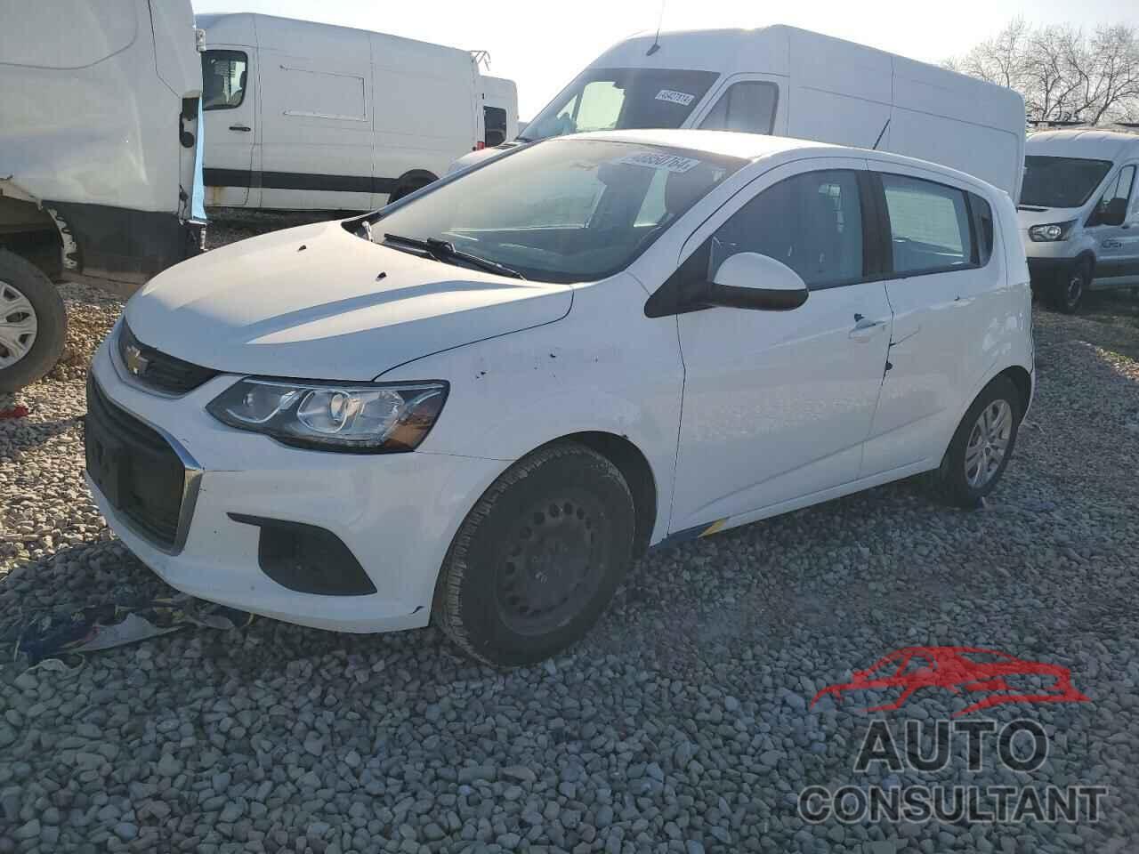 CHEVROLET SONIC 2017 - 1G1JG6SHXH4152130