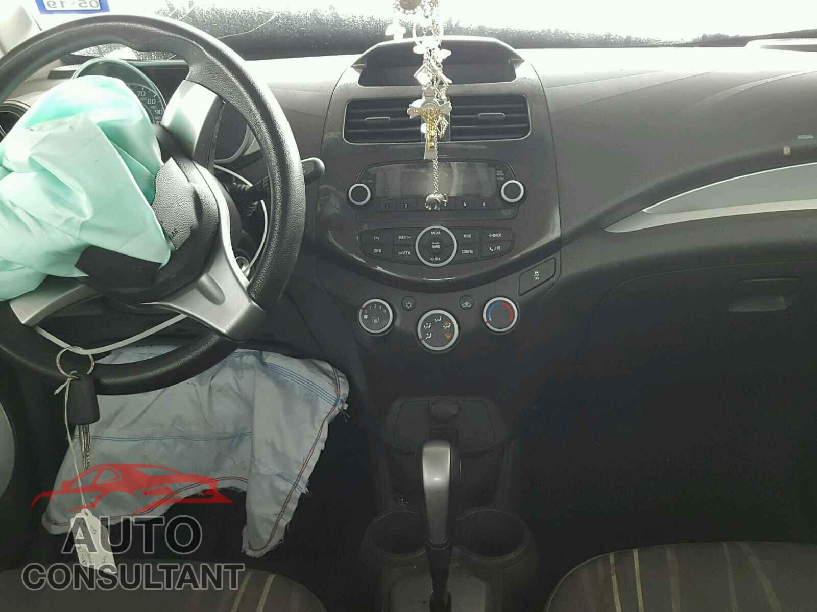 CHEVROLET SPARK 2015 - KL8CB6S95FC754985