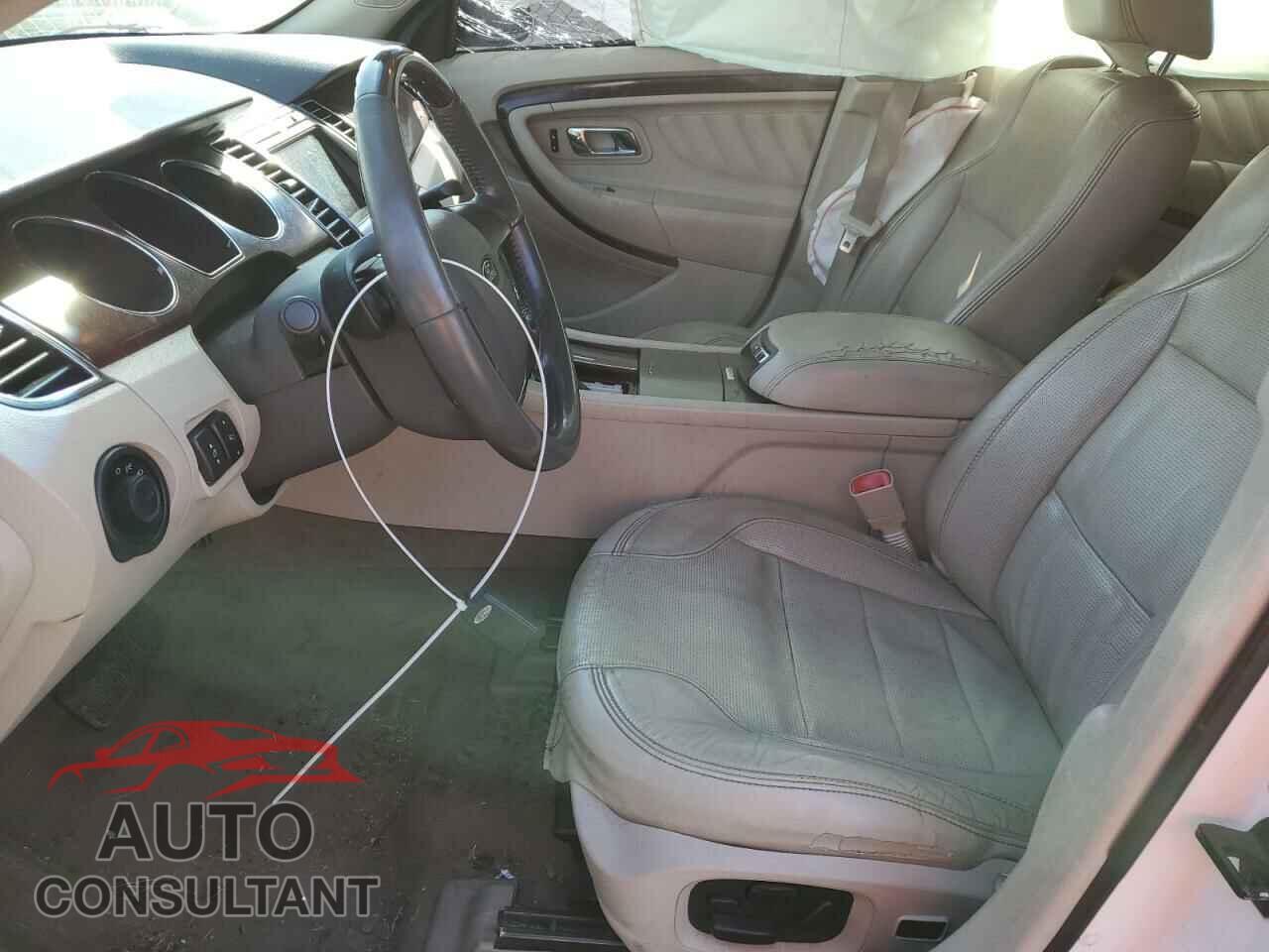 FORD TAURUS 2011 - 1FAHP2FW1BG103837