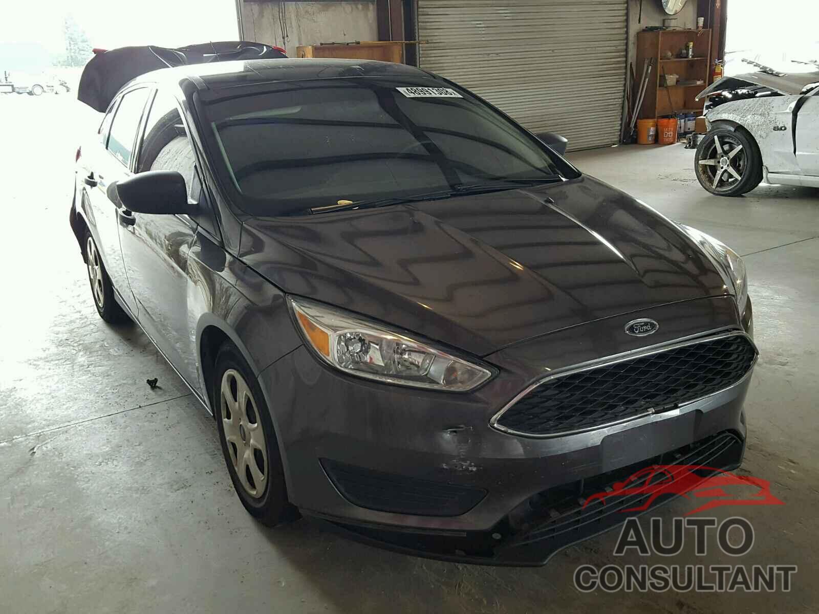 FORD FOCUS 2015 - 1FADP3E29FL353889