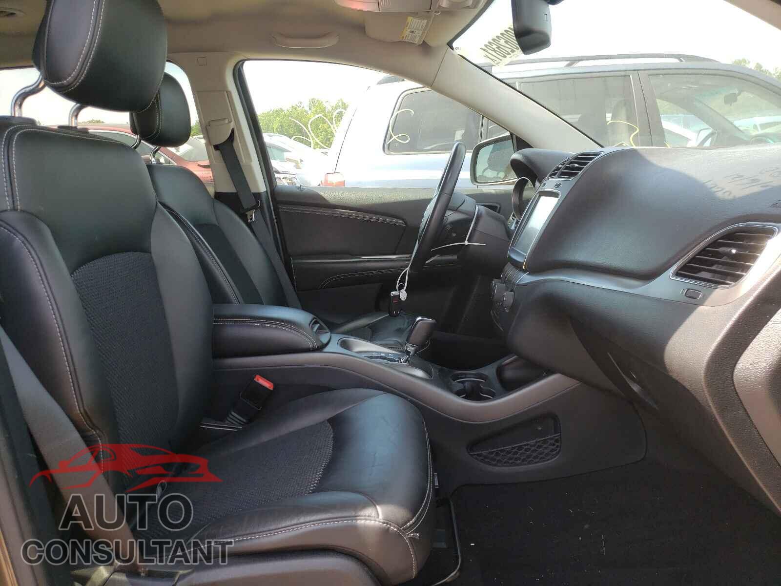 DODGE JOURNEY 2017 - 3C4PDCGG8HT517343