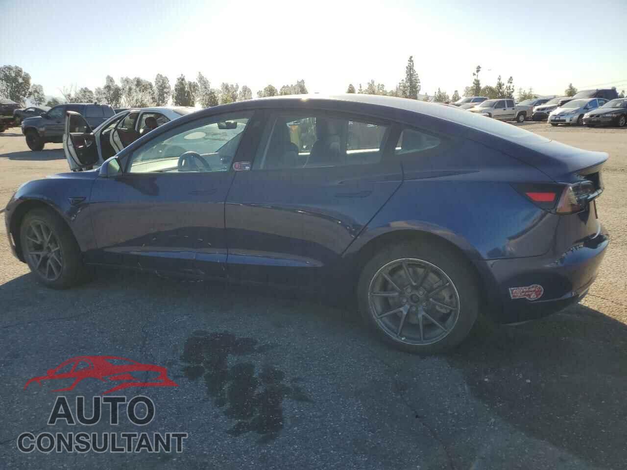 TESLA MODEL 3 2023 - 5YJ3E1EA5PF457937