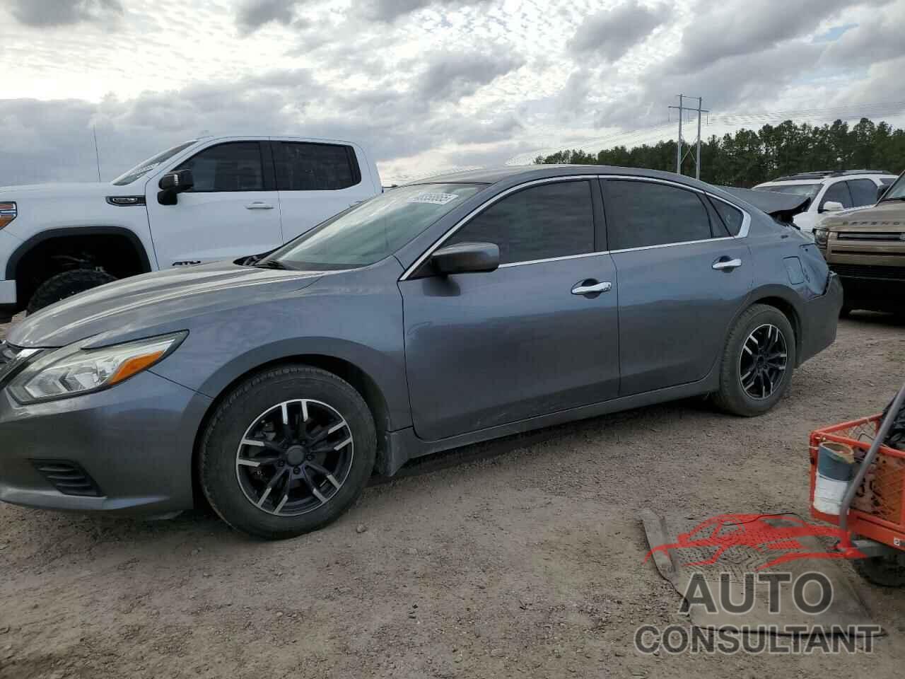 NISSAN ALTIMA 2017 - 1N4AL3AP3HN360120