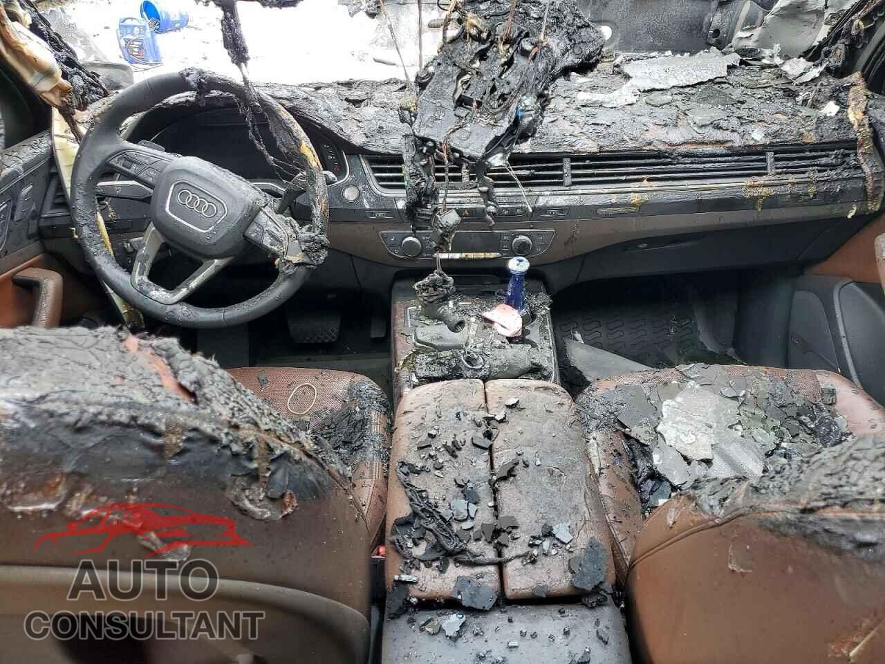 AUDI Q7 2018 - WA1VAAF76JD021663