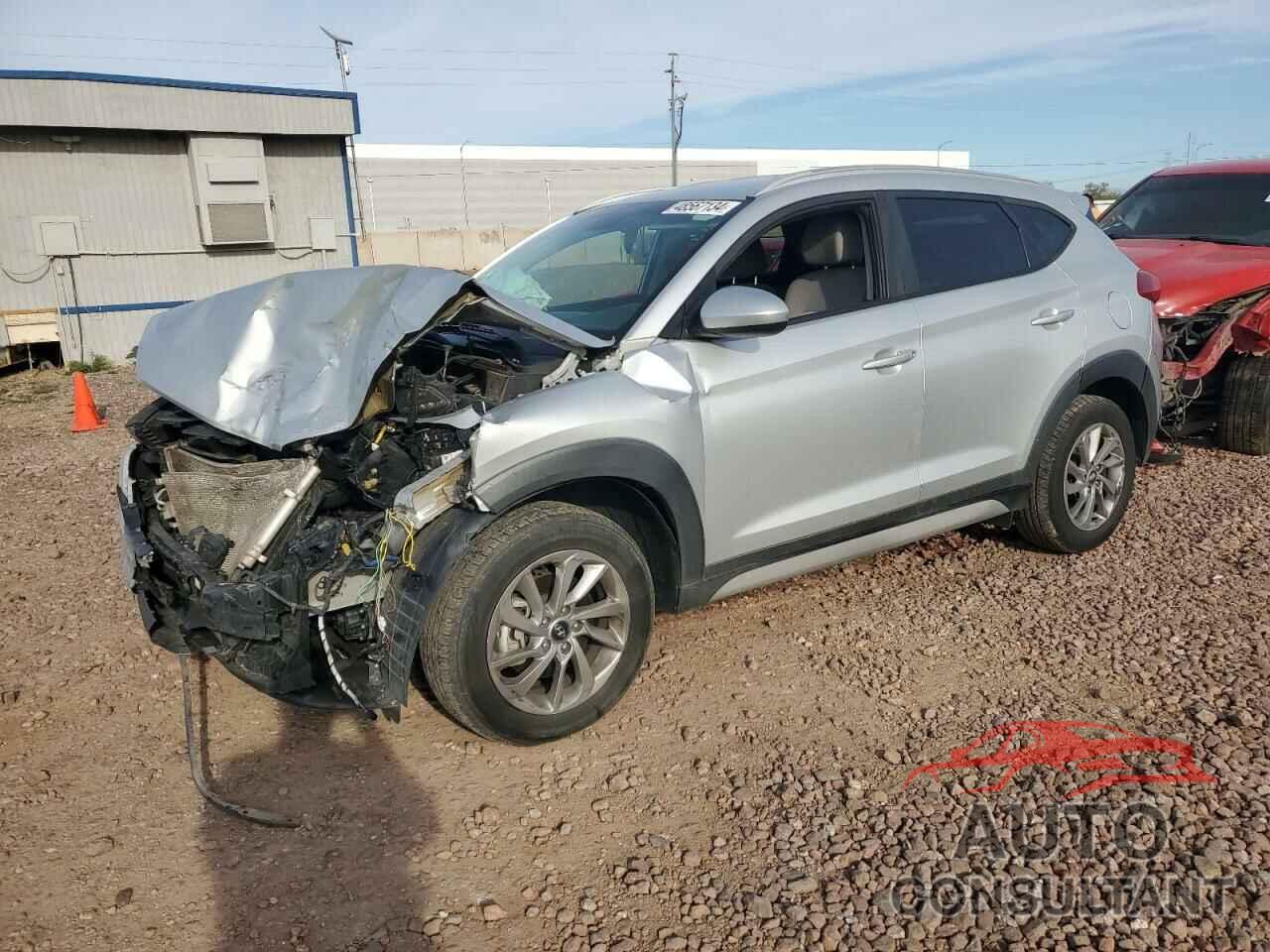 HYUNDAI TUCSON 2018 - KM8J33A42JU616867