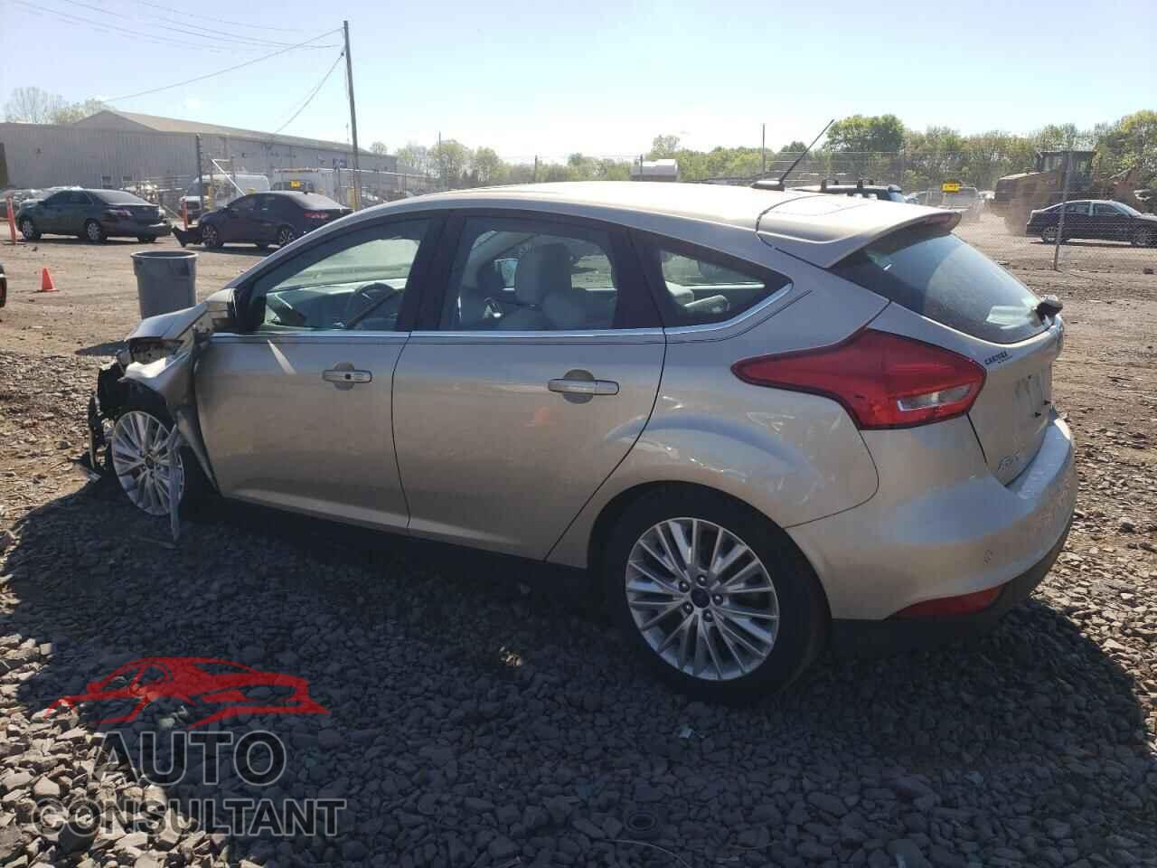 FORD FOCUS 2018 - 1FADP3N27JL219732