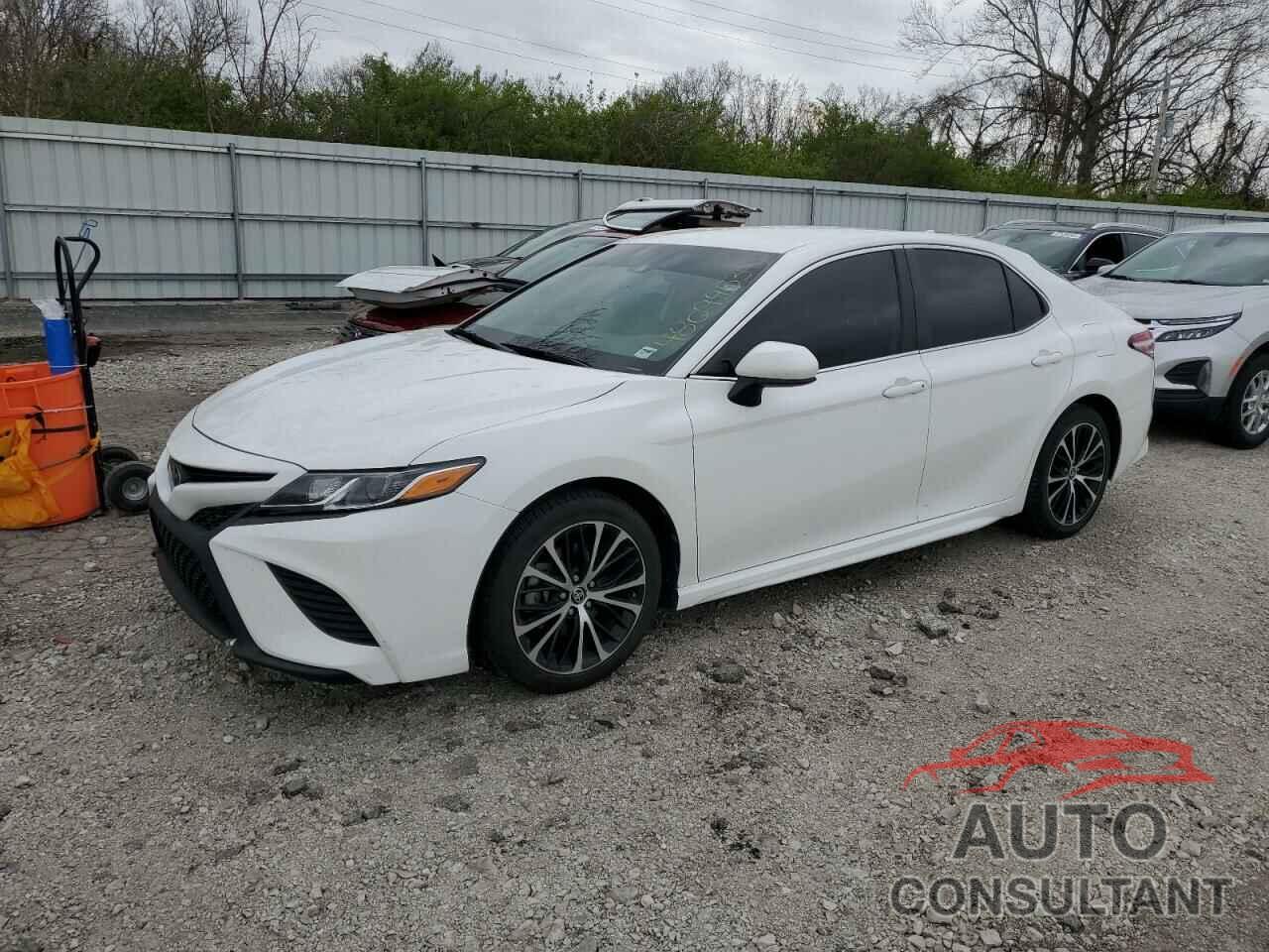 TOYOTA CAMRY 2020 - 4T1G11AK1LU383375