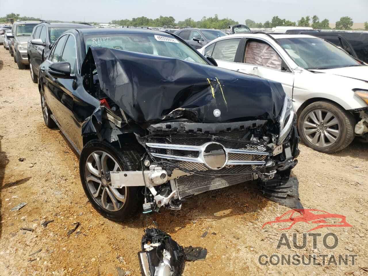 MERCEDES-BENZ C-CLASS 2016 - 55SWF4KB0GU139800