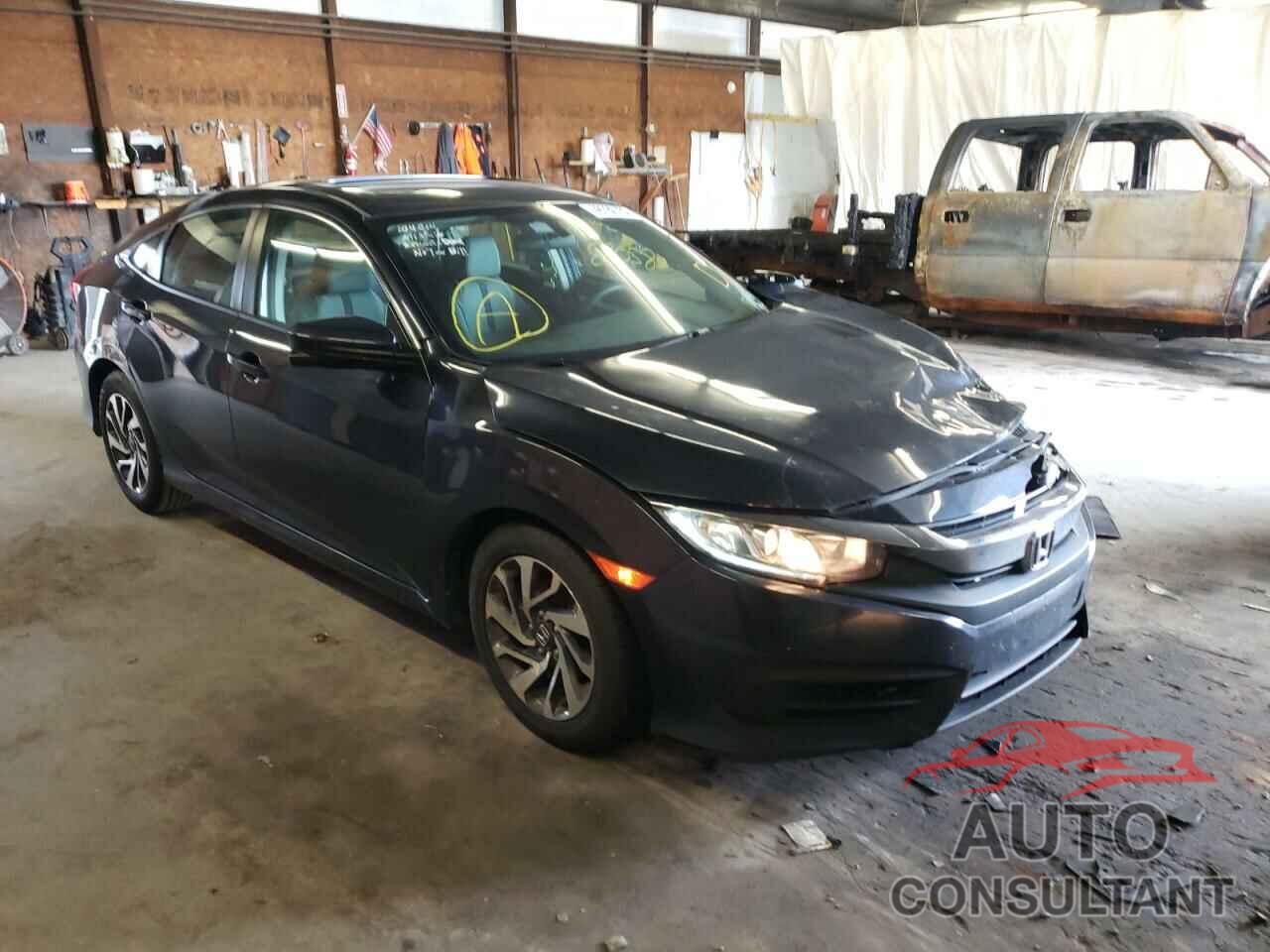 HONDA CIVIC 2017 - 19XFC2F77HE227206