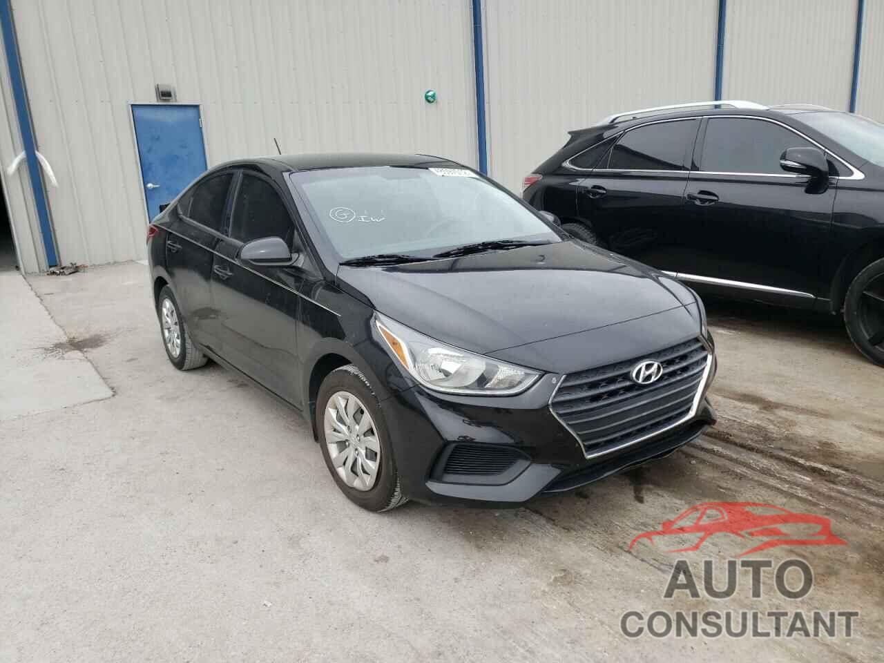 HYUNDAI ACCENT 2018 - 3KPC24A37JE025980