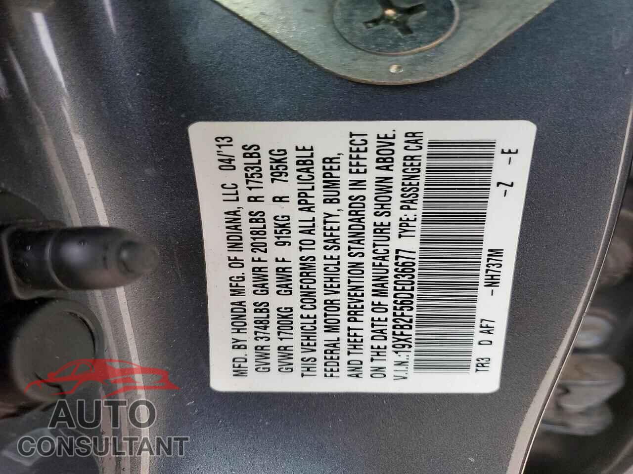 HONDA CIVIC 2013 - 19XFB2F56DE036677