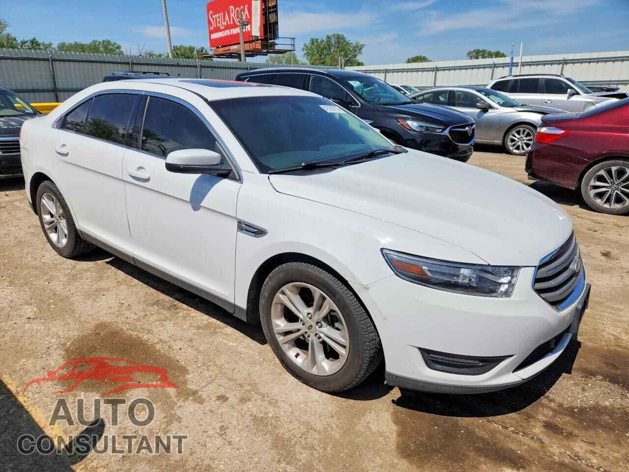 FORD TAURUS 2016 - 1FAHP2E88GG109838