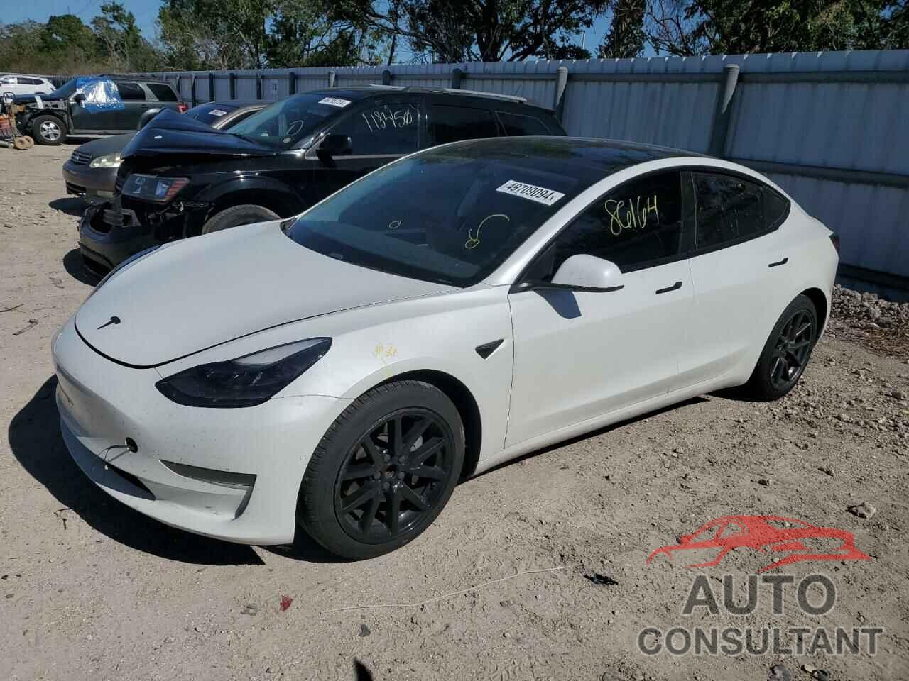 TESLA MODEL 3 2021 - 5YJ3E1EA0MF986272