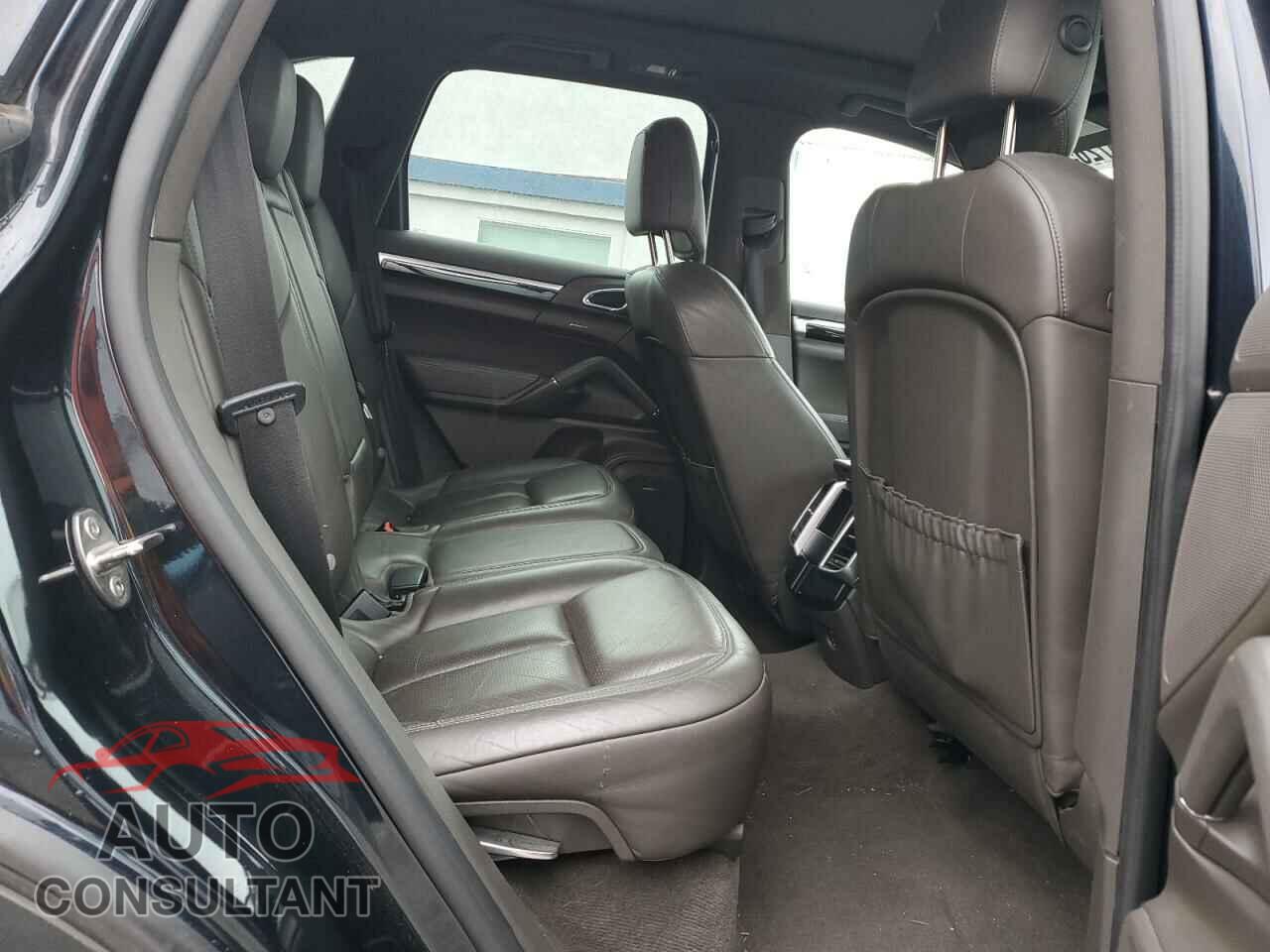 PORSCHE CAYENNE 2017 - WP1AE2A27HLA74235