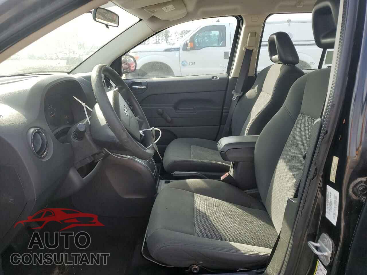 JEEP COMPASS 2009 - 1J4FT47B09D238270