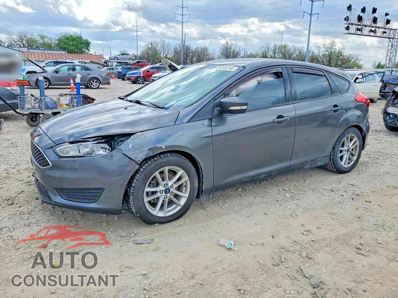 FORD FOCUS 2017 - 1FADP3K21HL324748