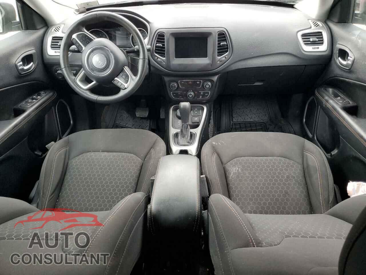 JEEP COMPASS 2019 - 3C4NJDAB8KT595714