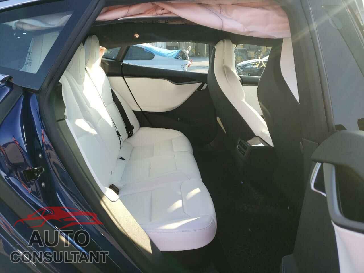 TESLA MODEL S 2019 - 5YJSA1E27KF307787