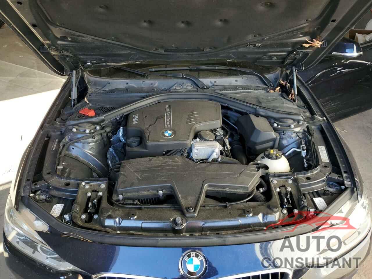 BMW 3 SERIES 2016 - WBA8E3G52GNT76197