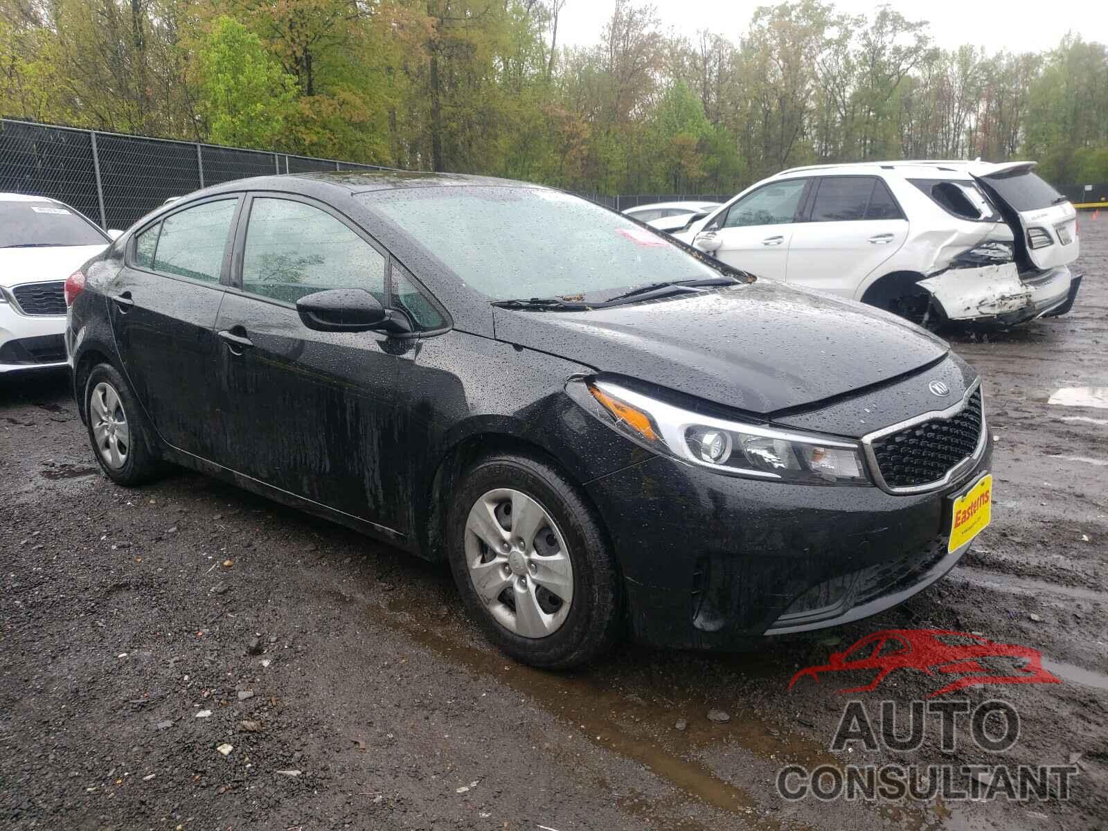 KIA FORTE 2018 - 3KPFK4A75JE217902