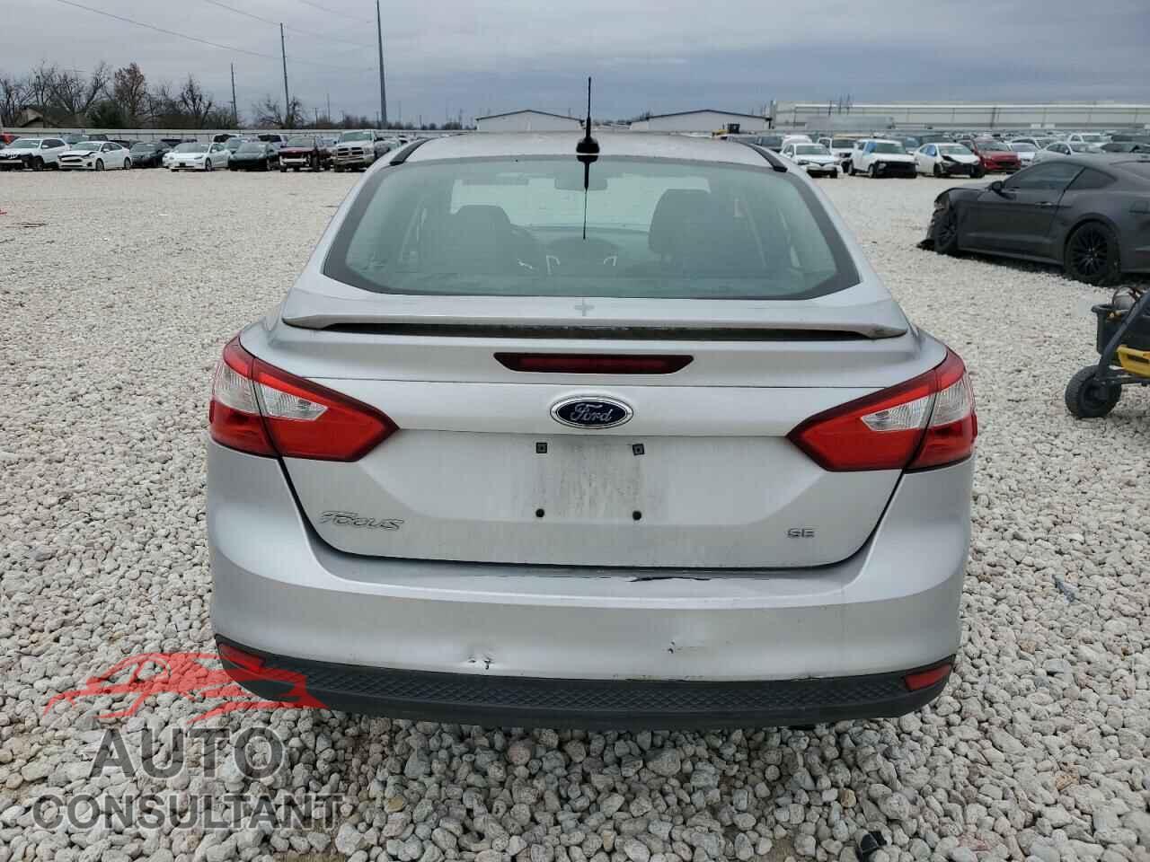 FORD FOCUS 2012 - 1FAHP3F22CL386308