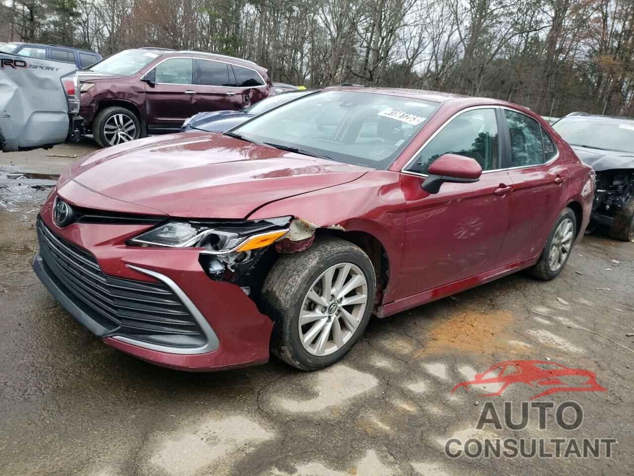 TOYOTA CAMRY 2021 - 4T1C11AK1MU556327