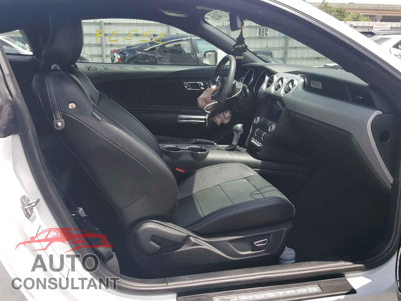 FORD MUSTANG 2017 - 1FA6P8TH9H5282293