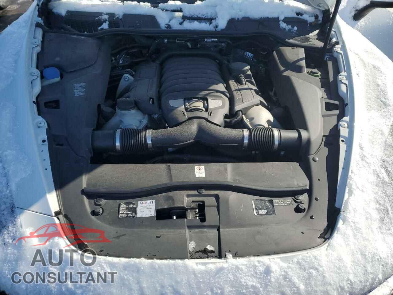 PORSCHE CAYENNE 2013 - WP1AB2A2XDLA84101